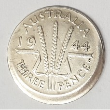 AUSTRALIA 1944 . THREEPENCE COIN . ERROR . OFF CENTRE MIS-STRIKE